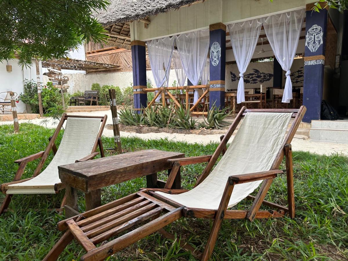 Ocean Breeze Boutique Hotel Nungwi Exterior photo
